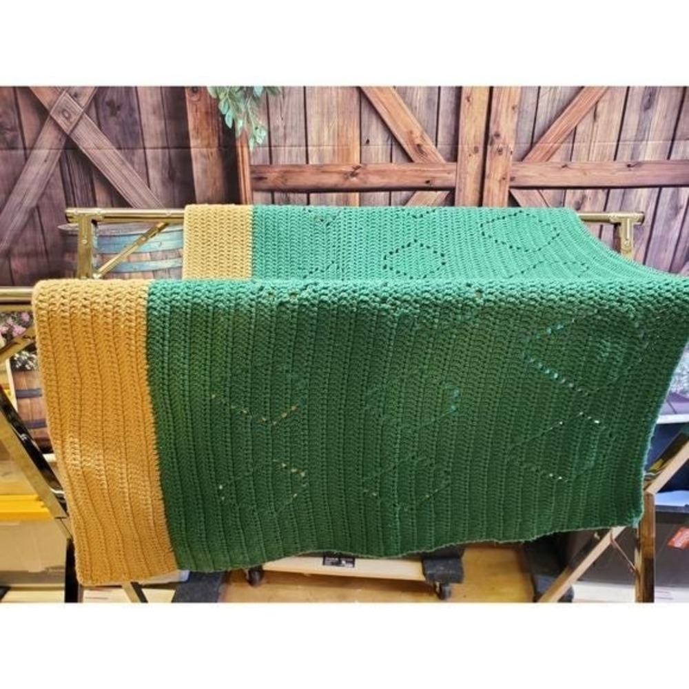 Handmade Crochet Lap‎ Blanket  Green Tan/Beige Diamond Stitch Cozy Home Decor